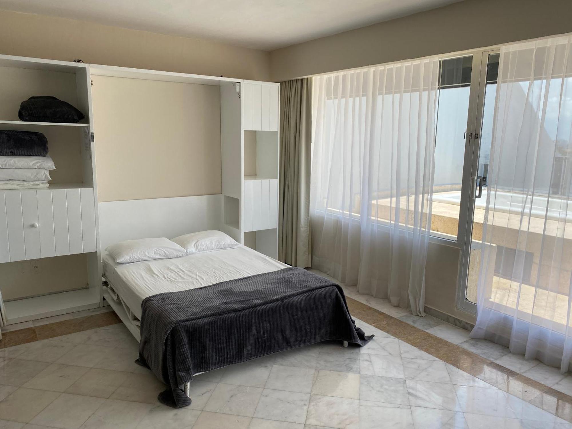 Condo In Ocean Front Resort Cancun Room photo