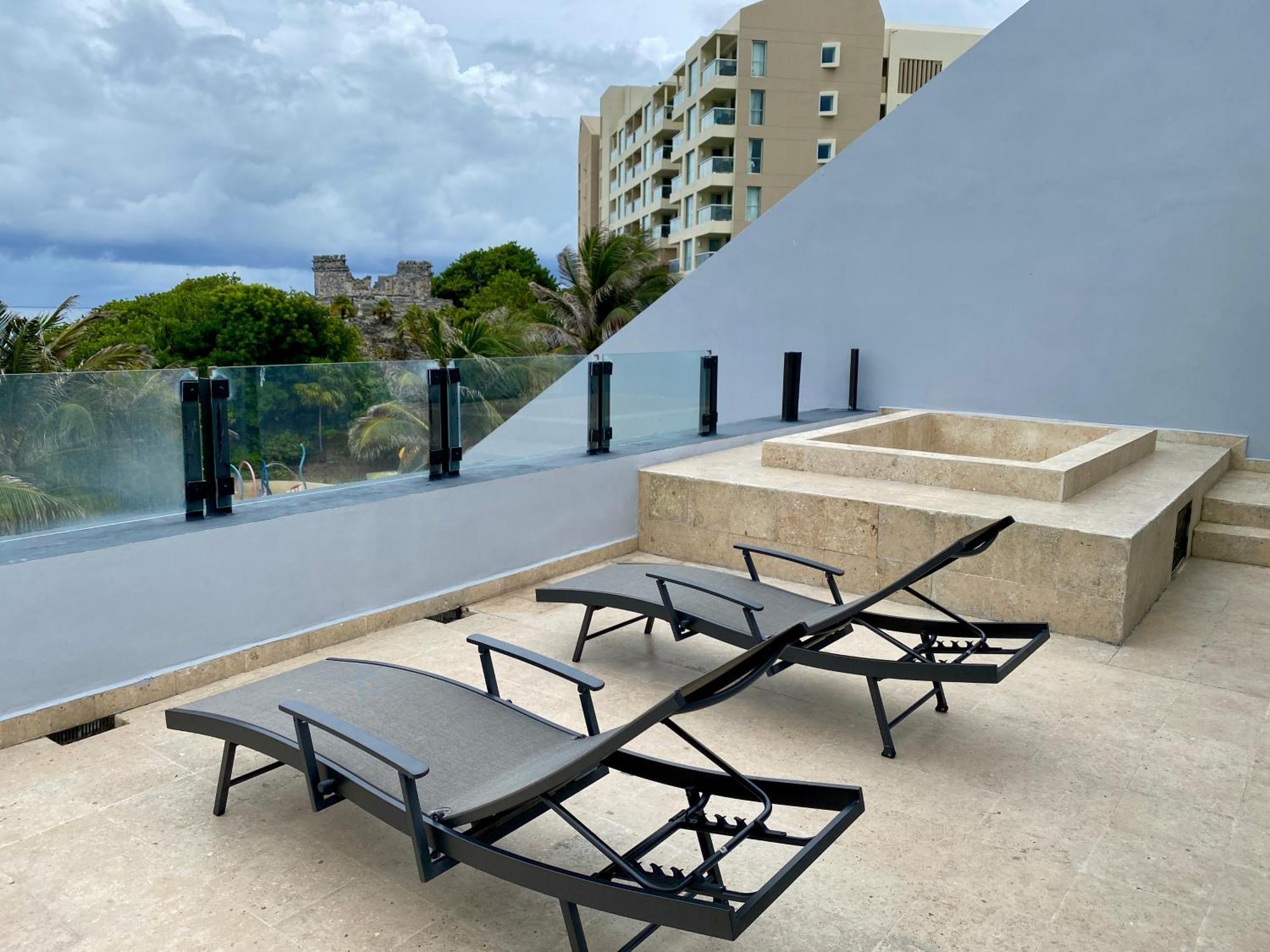 Condo In Ocean Front Resort Cancun Room photo