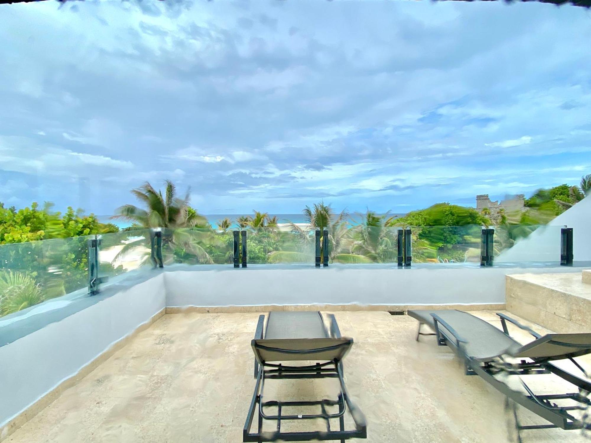 Condo In Ocean Front Resort Cancun Room photo