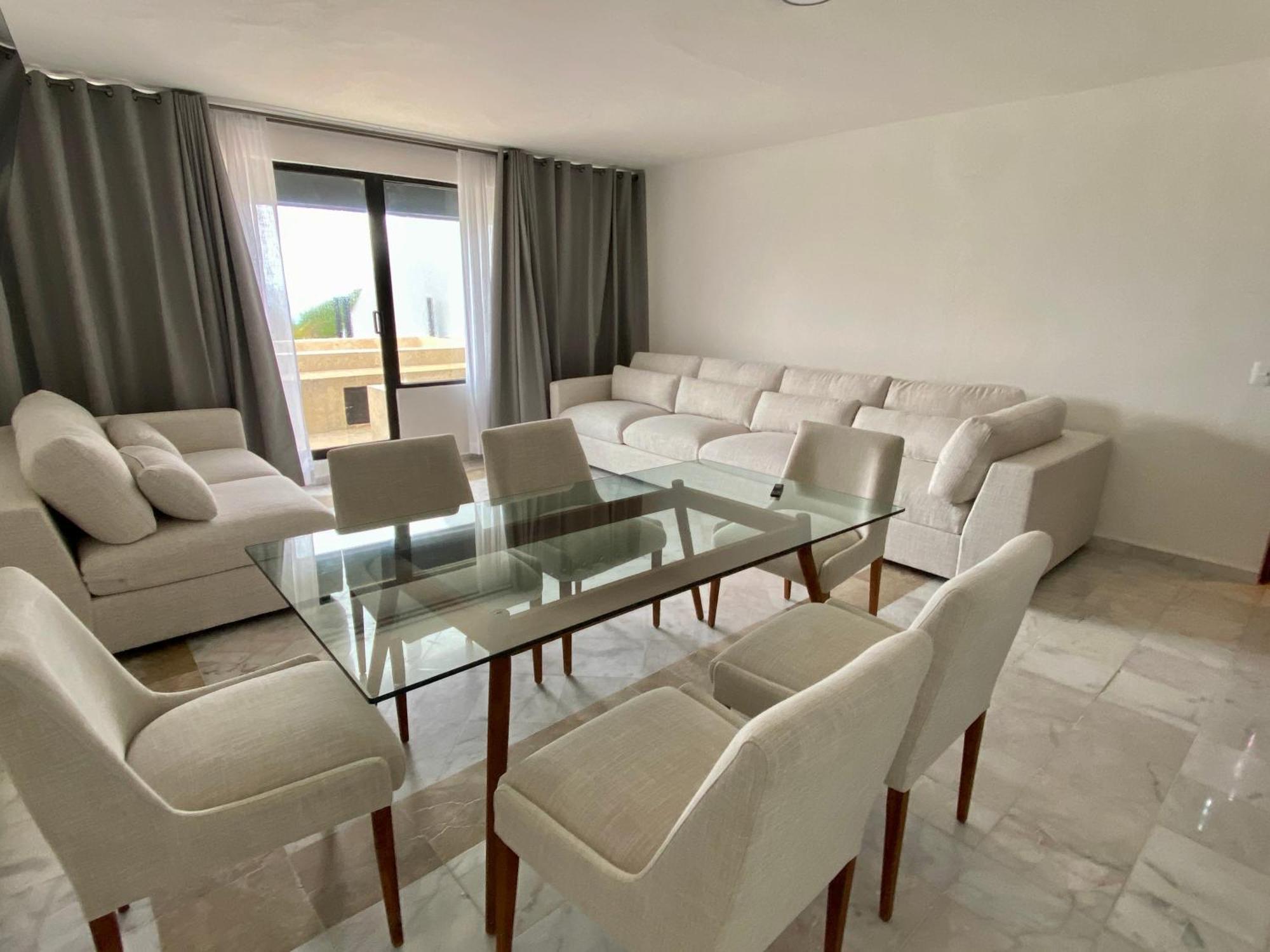 Condo In Ocean Front Resort Cancun Room photo